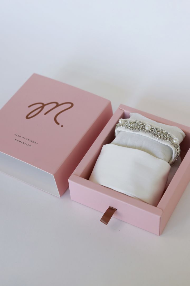 Brautkleid Schärpe mit Ziersteinbesatz elfenbein