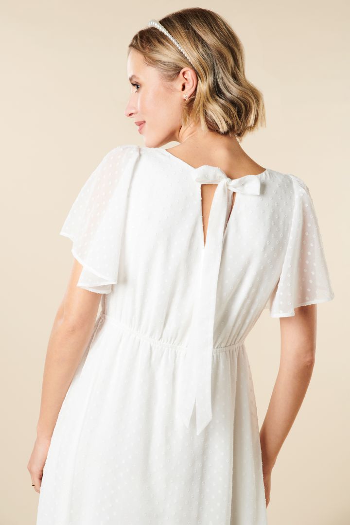 Umstandsbrautkleid mit Schleifendetail am Rücken