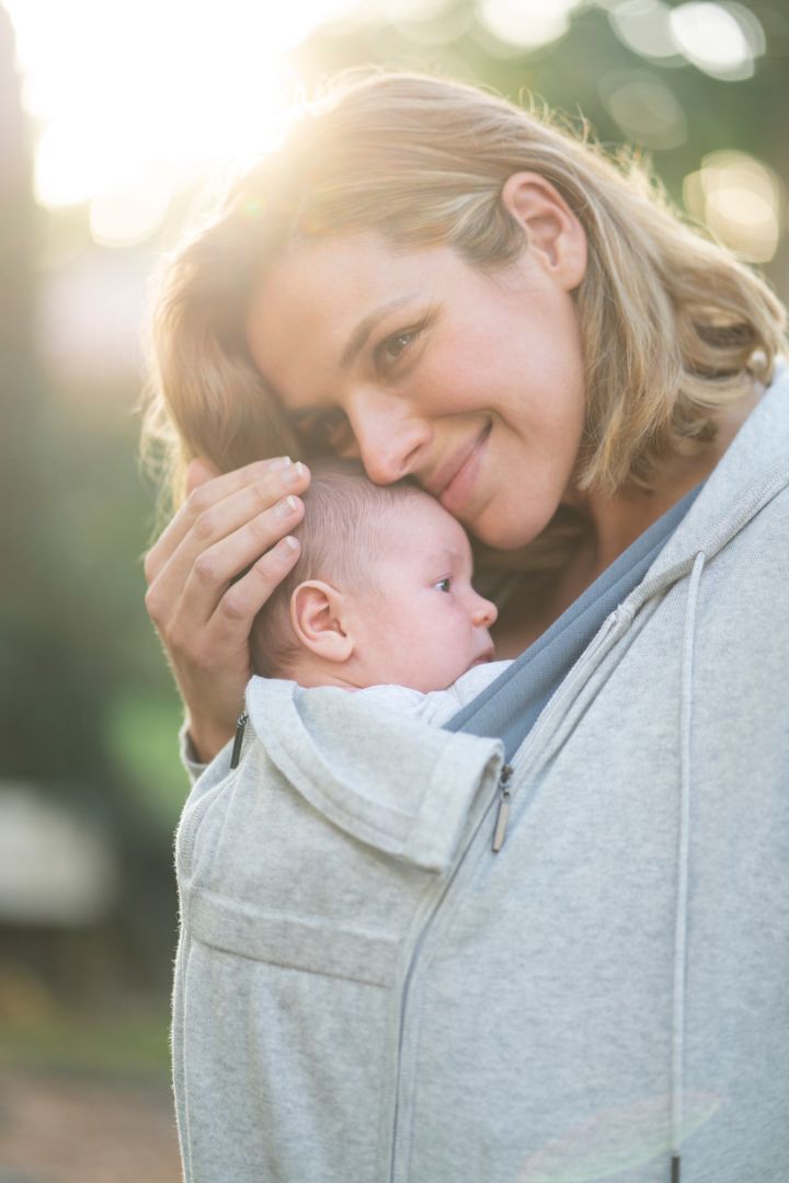 Long Umstands-Hoodie und Tragejacke
