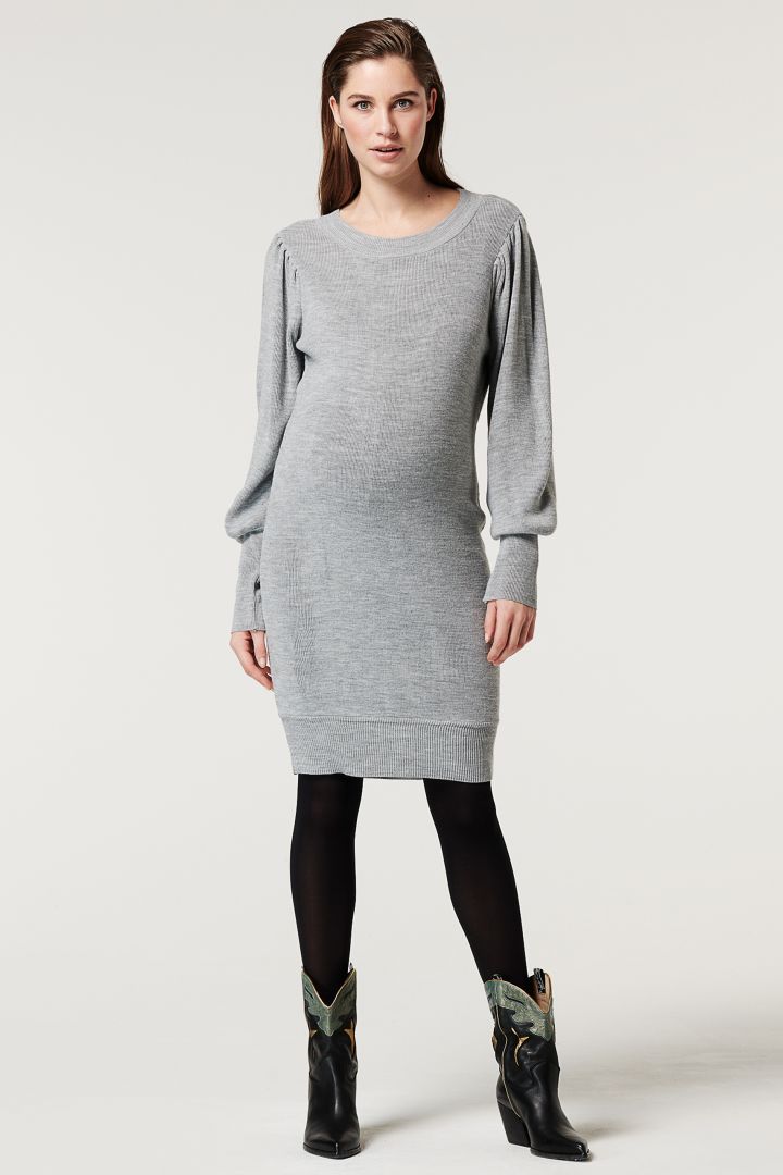 Umstandsstrickkleid mit Ballonärmeln