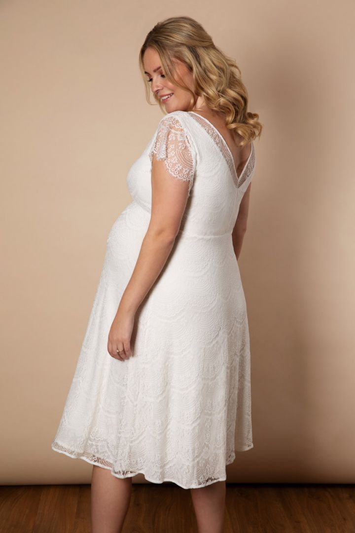 Plus Size Maternity Wedding Dress with Sweetheart Neckline