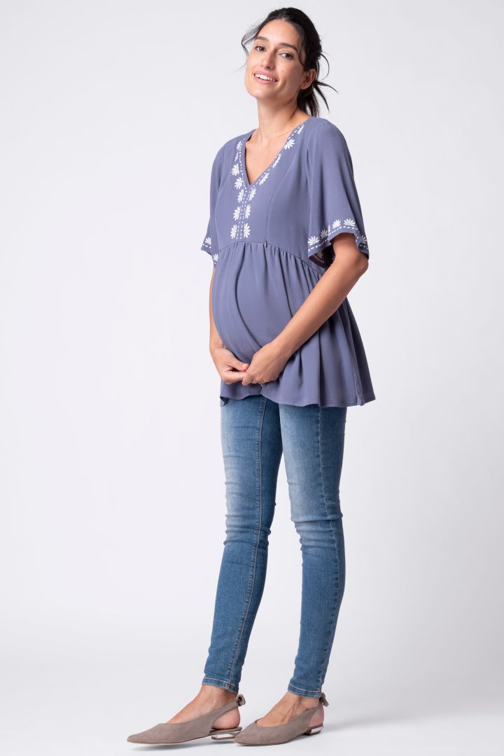 Umstands- und Still-Tunika mit Stickereien