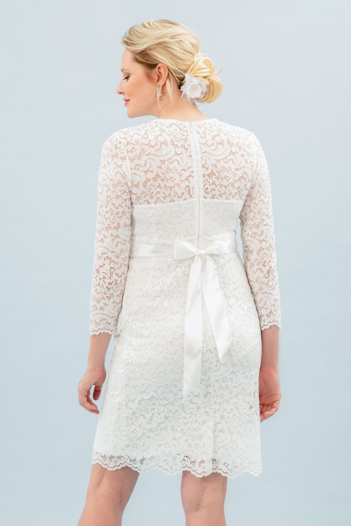 Maternity Wedding Dress with Heart Neckline