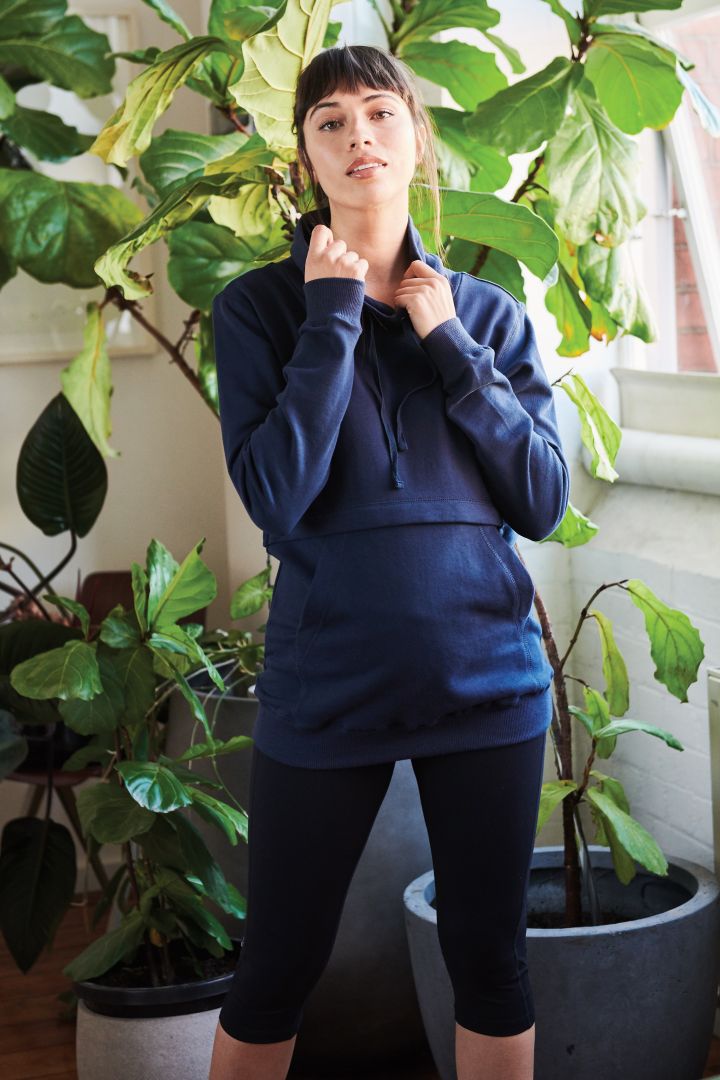 Maternity and nursing hoodie with zip fastenings