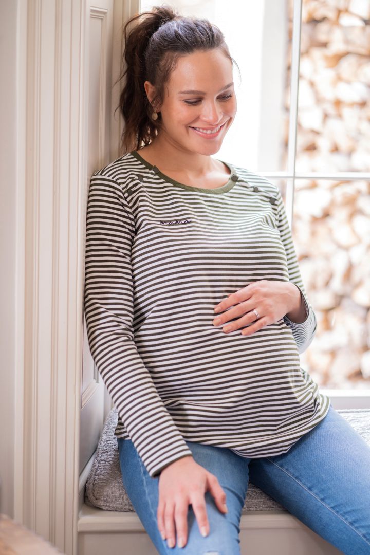 Umstands- und Stillshirt mit Mama Logo
