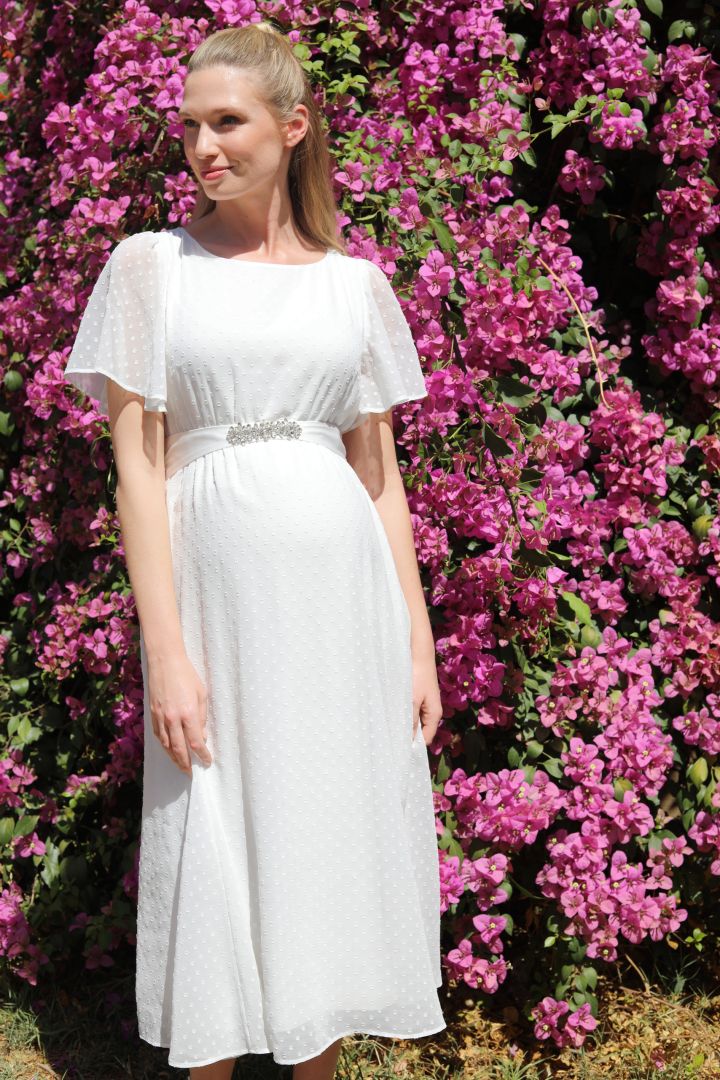 Umstandsbrautkleid mit Schleifendetail am Rücken