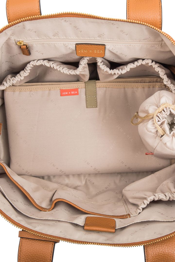 Luxe Wickeltasche aus Kalbsleder camel