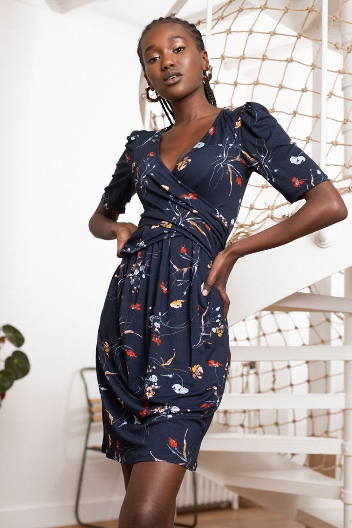 Umstands- und Stillkleid mit Blumen Print