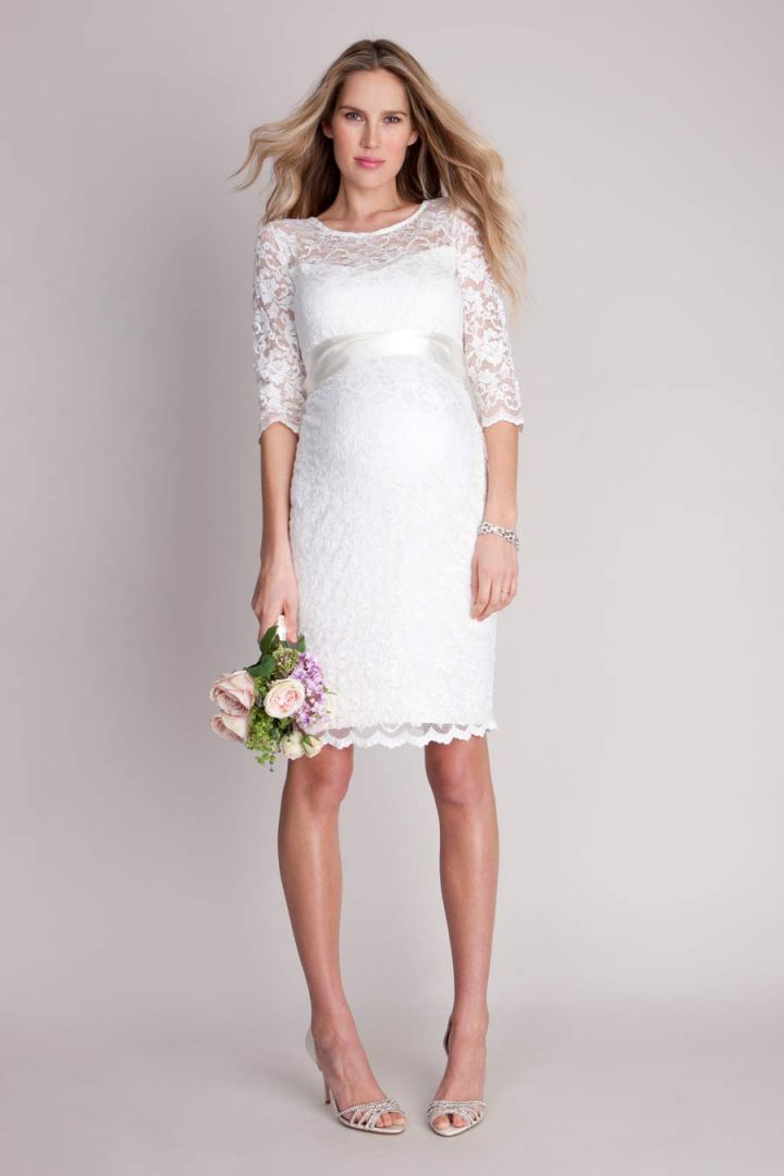 Umstandsbrautkleid aus Spitze