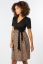 Vorschau: Umstands- und Stillkleid in Wickeloptik Leo Print