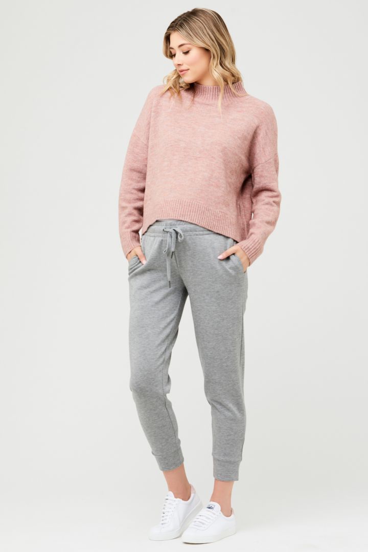 Umstandsstrickpullover mit seitlicher Stillöffnung