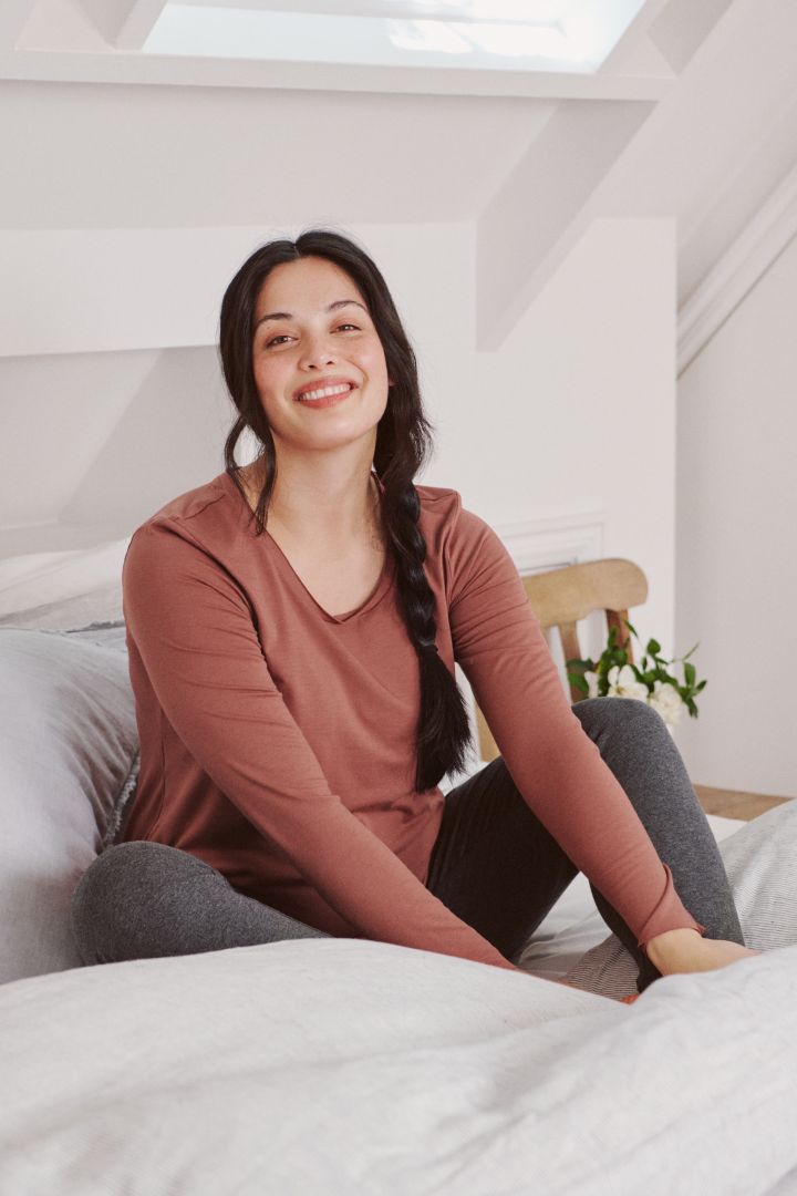 Raw Edge long Sleeve Maternity and Nursing Shirt terracotta