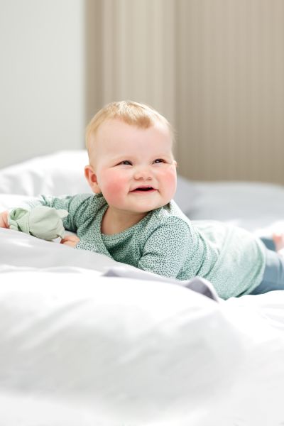 Organic Babykleid mit Pünktchen