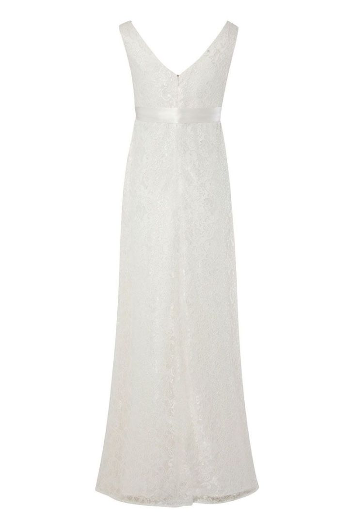 Langes Umstandsbrautkleid mit Spitze und Schärpe