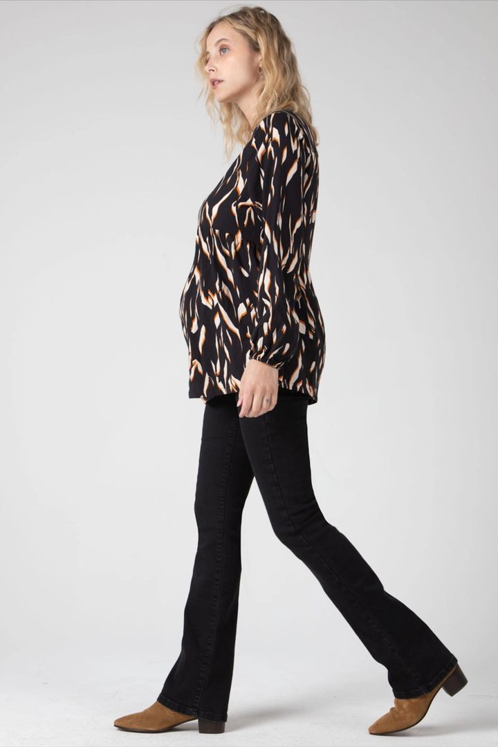 Maternity Blouse with V-neck and Print