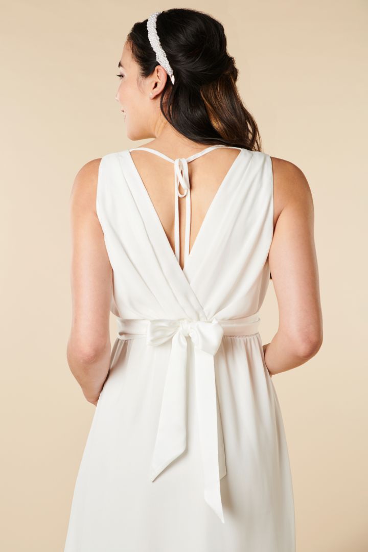 Umstandsbrautkleid mit Cache Coeur Ausschnitt