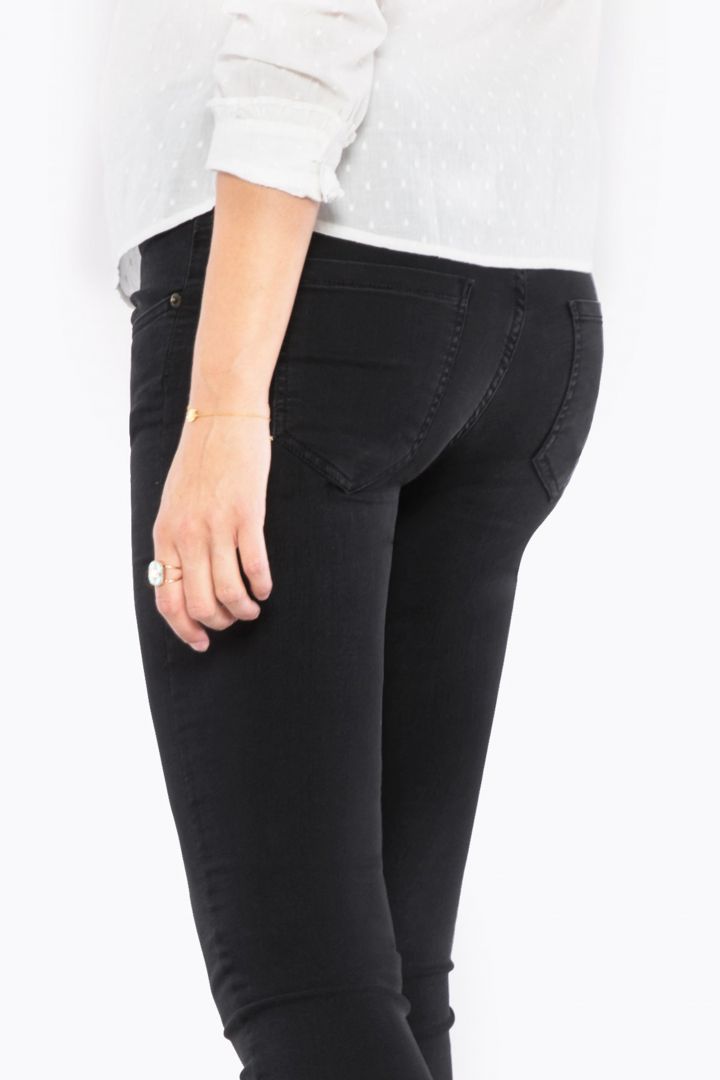 Slim Fit Maternity Jeans with Seamless Band black