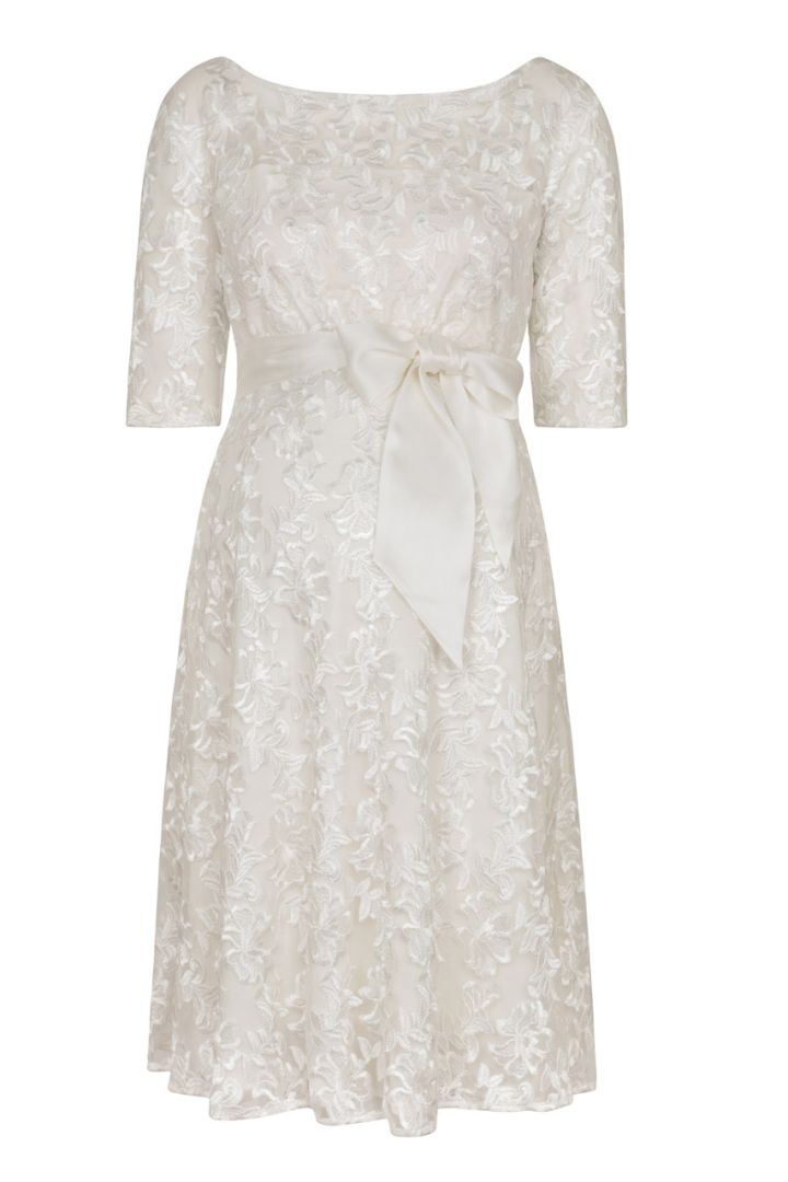 A-Line Maternity Wedding Dress Made of Lace